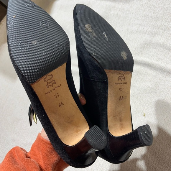 Ingledew’s Italian Collection Suede Gold Witchy Goth Pointed Toe Mary Jane Heel - Picture 5 of 10